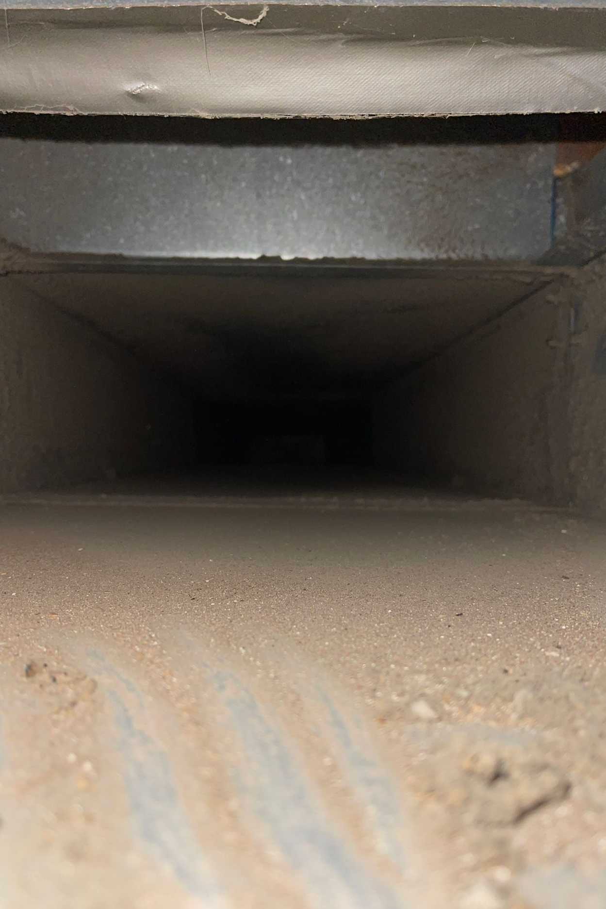 Air Duct Cleaning Service In Costa Mesa, CA